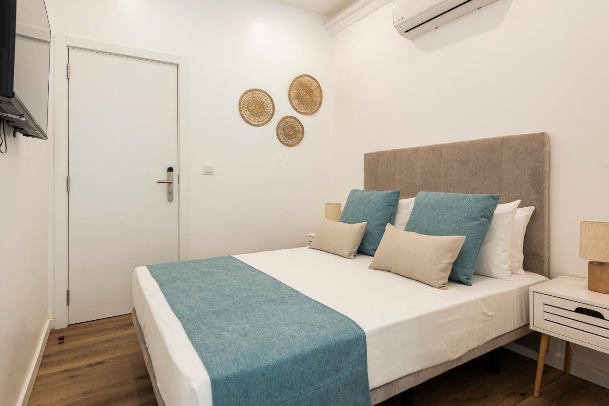 Madalena Hostel E Suites FAO Exteriér fotografie