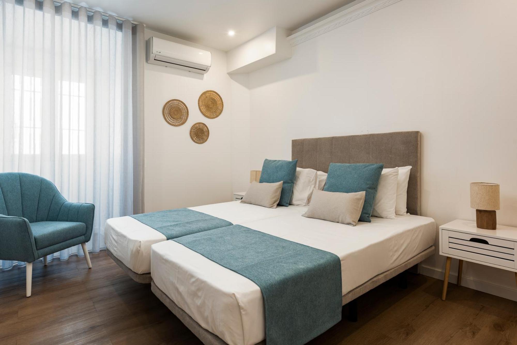 Madalena Hostel E Suites FAO Exteriér fotografie