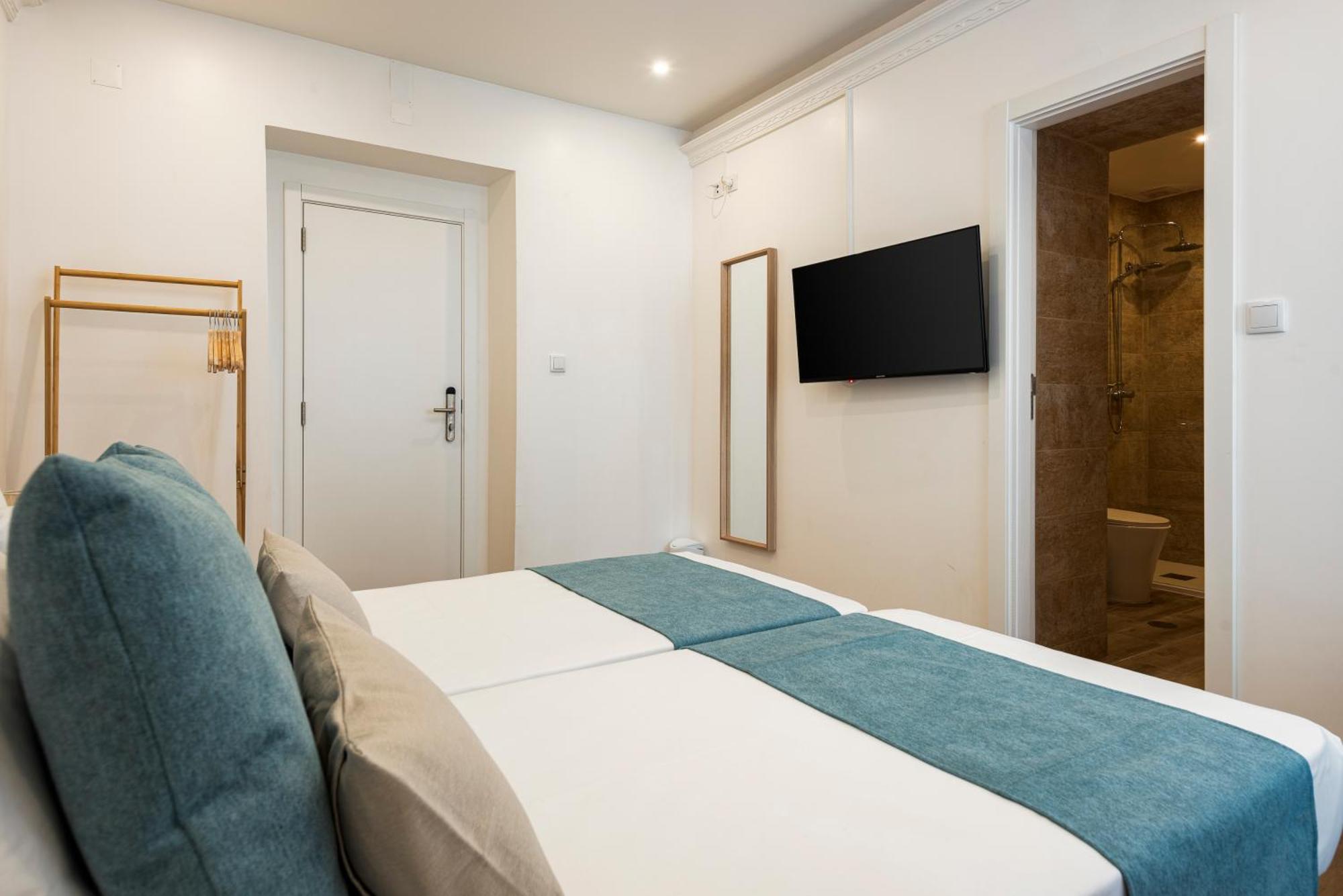 Madalena Hostel E Suites FAO Exteriér fotografie