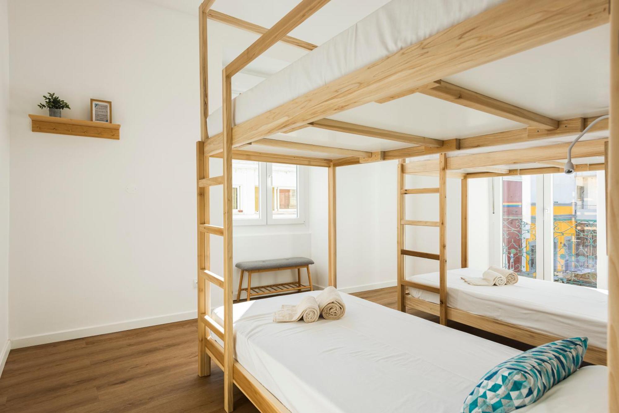 Madalena Hostel E Suites FAO Exteriér fotografie