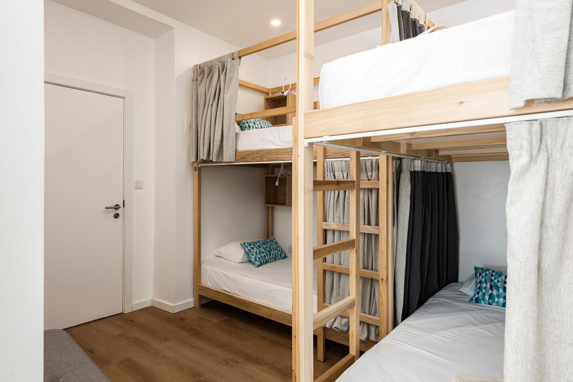 Madalena Hostel E Suites FAO Exteriér fotografie