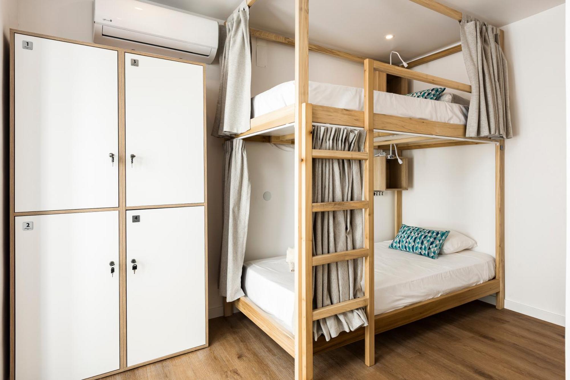 Madalena Hostel E Suites FAO Exteriér fotografie