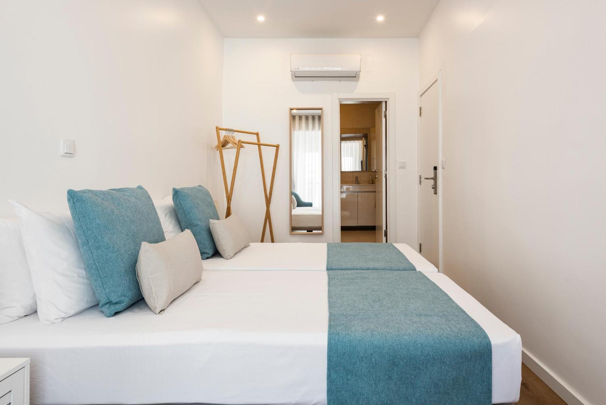 Madalena Hostel E Suites FAO Exteriér fotografie