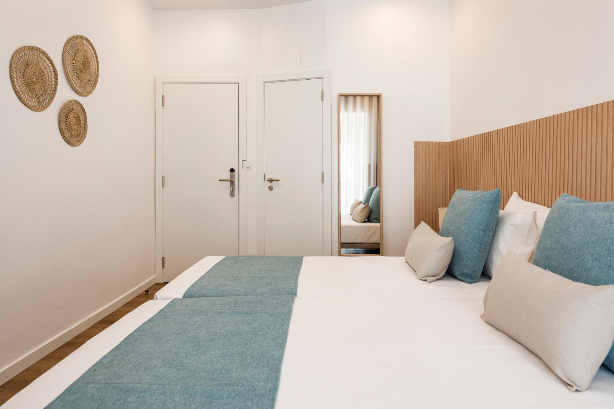 Madalena Hostel E Suites FAO Exteriér fotografie