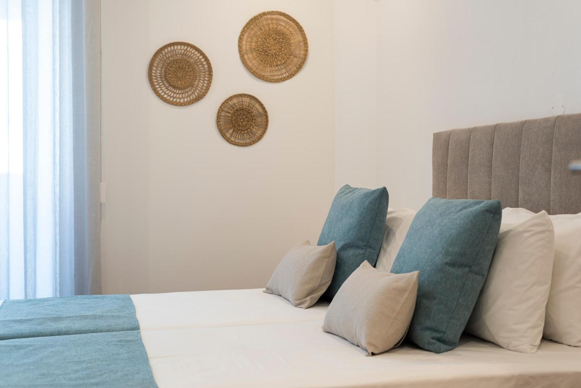 Madalena Hostel E Suites FAO Exteriér fotografie